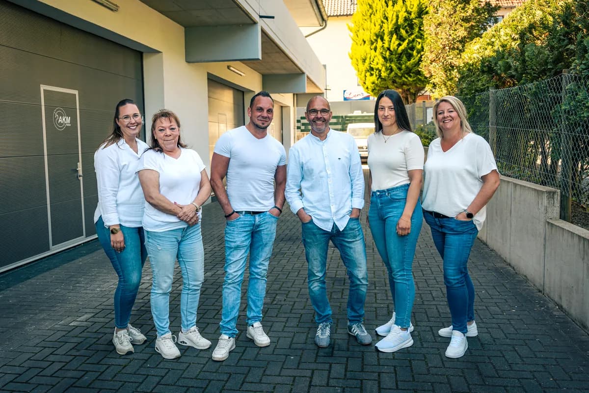 Team der Abfluss Kanaltechnik Müller GmbH im Einsatz in Bonn
